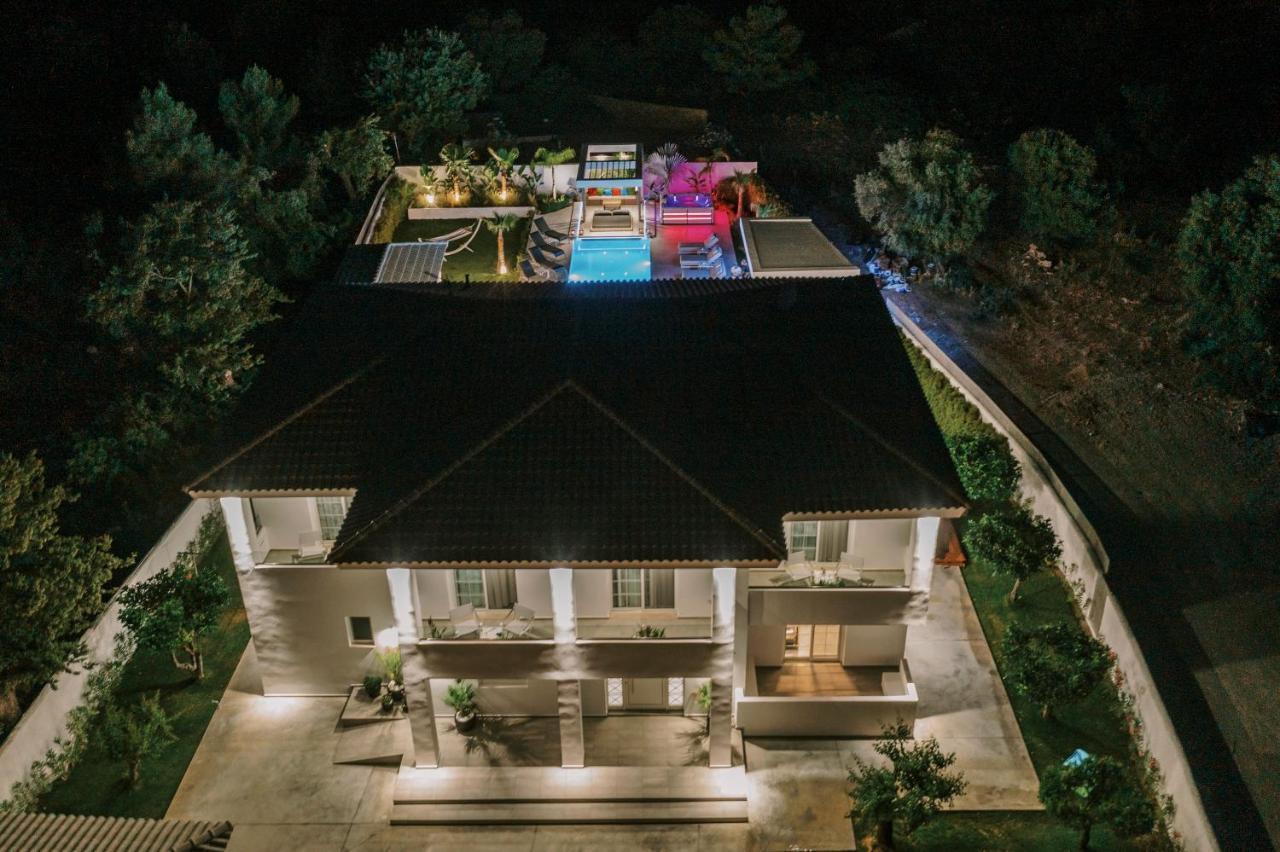 Villa M Mansion Pefki Exterior foto